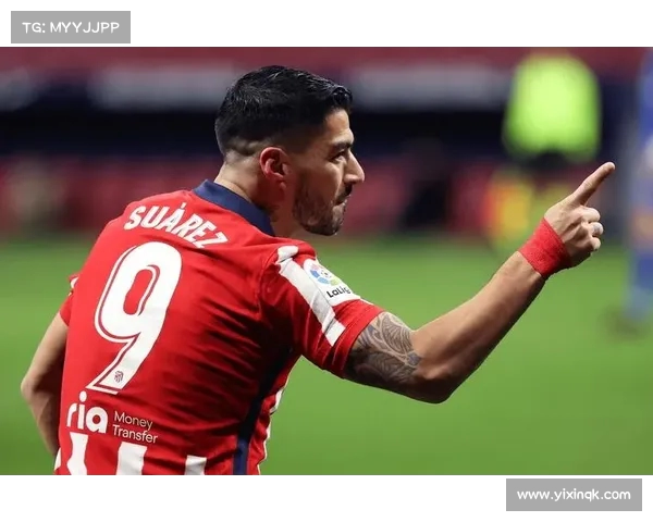 西甲352阵型战术解析与球队应用策略探讨 西甲352阵型战术解析与球队应用策略探讨