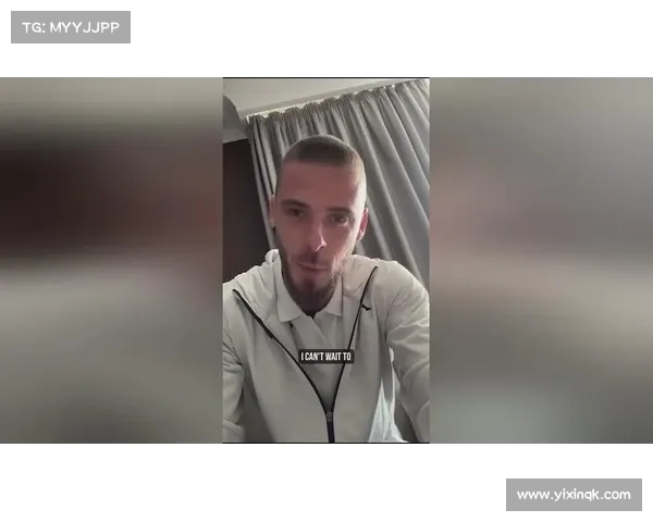 德赫亚调侃B费进球:即使你进了也是我让你进的 德赫亚调侃B费进球:即使你进了也是我让你进的